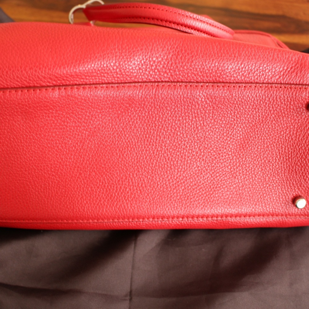 Coach - Picture 5 of 5